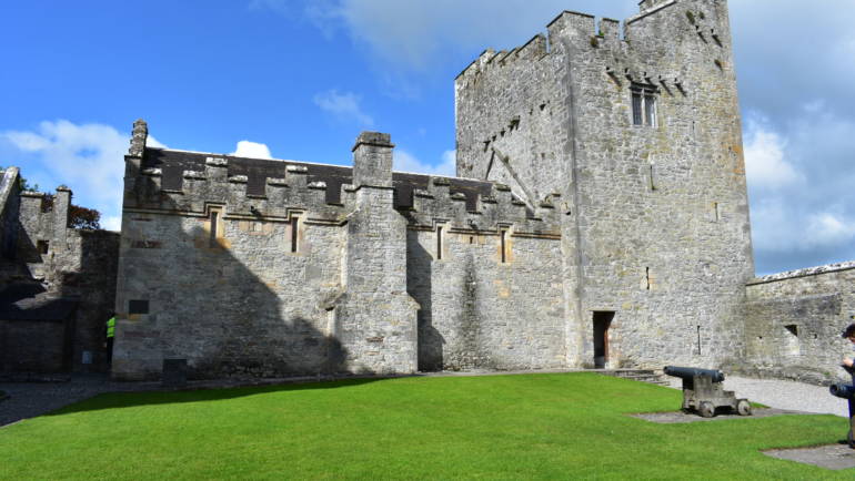 Cahir Castle, la storia, come visitarlo e i dintorni