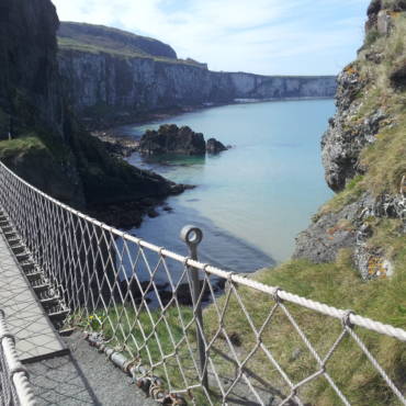 Carrick-a-rede Rope Bridge: a spasso sul mare d’Irlanda